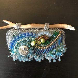 Beaded BluePin